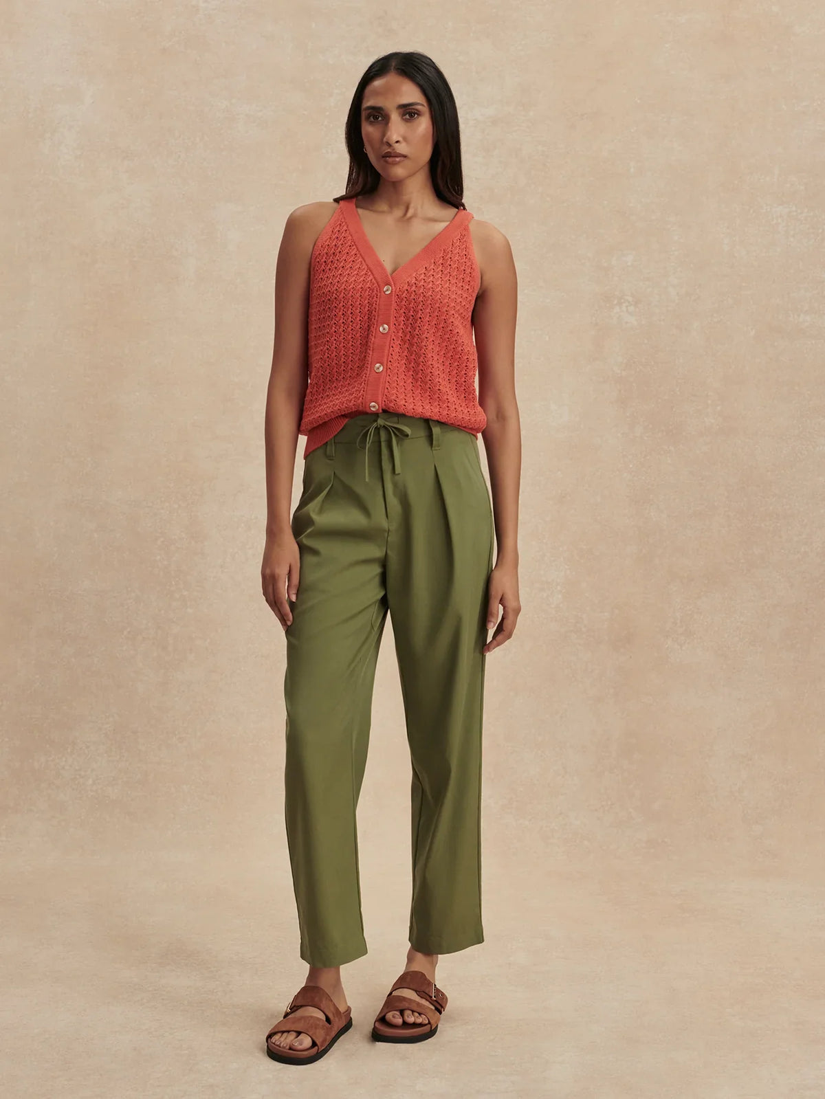 Soft Stretch Tapered Pleat Trouser Regular