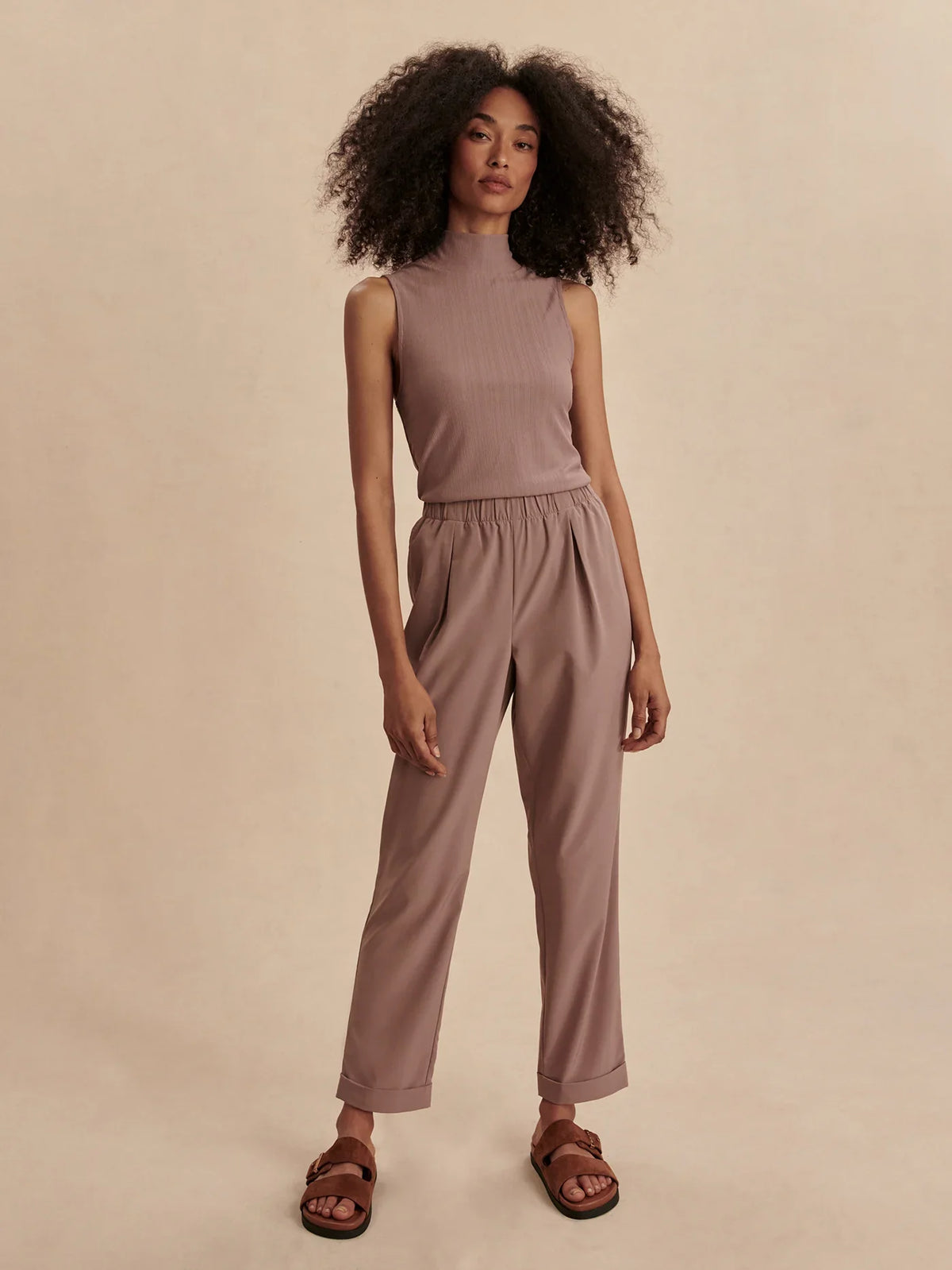 Lightweight Stretch Pleated Travel Pant Long